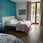 Frühstückspension Luxury Iolanda 4*