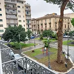 Luxury Iolanda Frühstückspension Catania